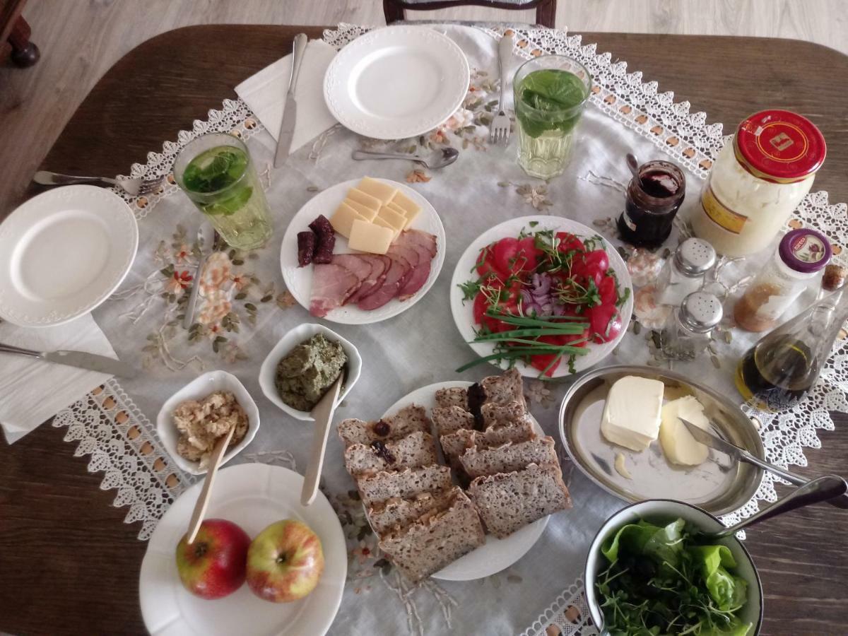 Zakatek Szczescia Eko Agroturystyka Kiwity Buitenkant foto